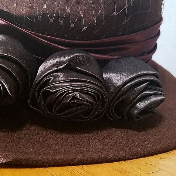 Michael Howard VTG 100% Wool Brown Bucket Hat, Satin Floral, Mesh, Made in USA - Picture 6 of 10
